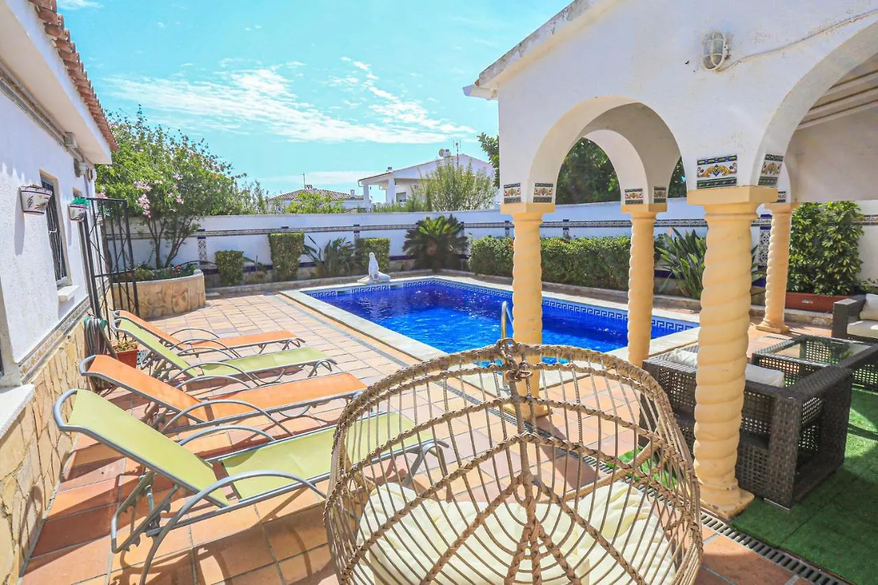 Casa Cordoba - Only Families Villa Cambrils 0*,