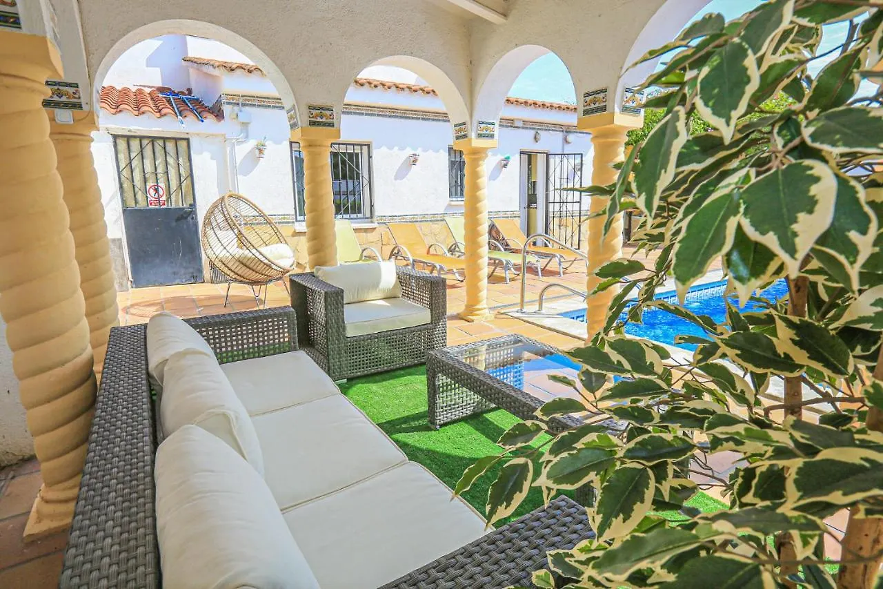 הוילה קמברילס Casa Cordoba - Only Families